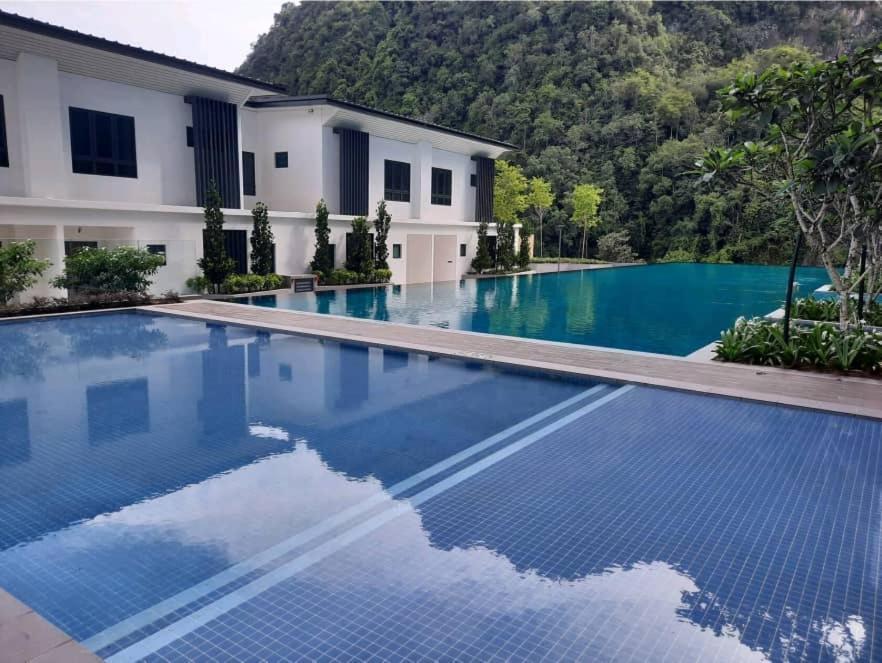 Sunway Onsen Hotspring 4 Pax Suite 2003 Neighbour Of Lost World Of Tambun Ipoh Exterior photo